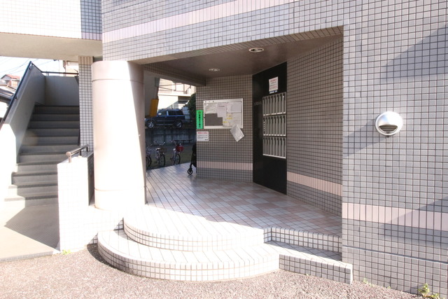 フェアネスハイム エントランス