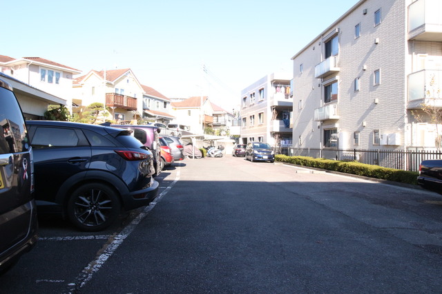 フェアネスハイム 駐車場