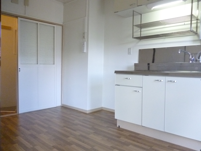 上白根　9号棟 居間