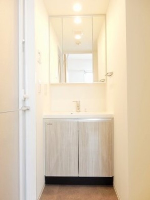 アーバネックス横濱馬車道 洗面