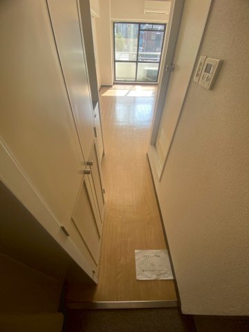 プラザ境町 玄関