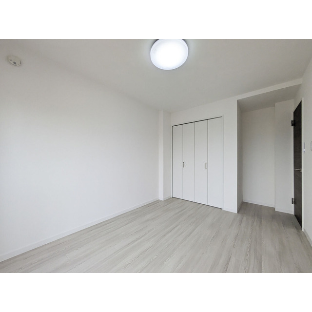 リバーサイドツルミ 寝室