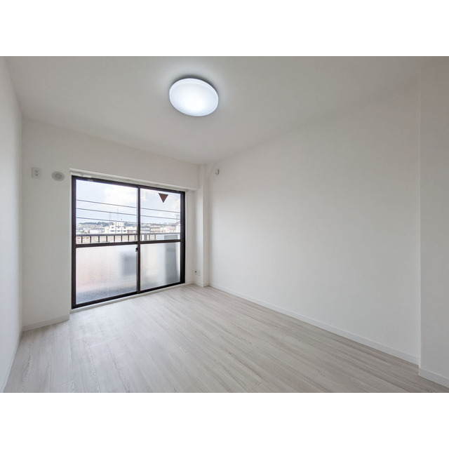 リバーサイドツルミ 内装