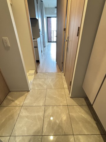 ルフォンプログレ横浜関内 玄関