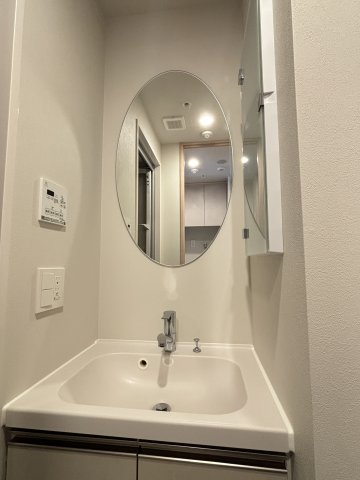 ルフォンプログレ横浜関内 洗面